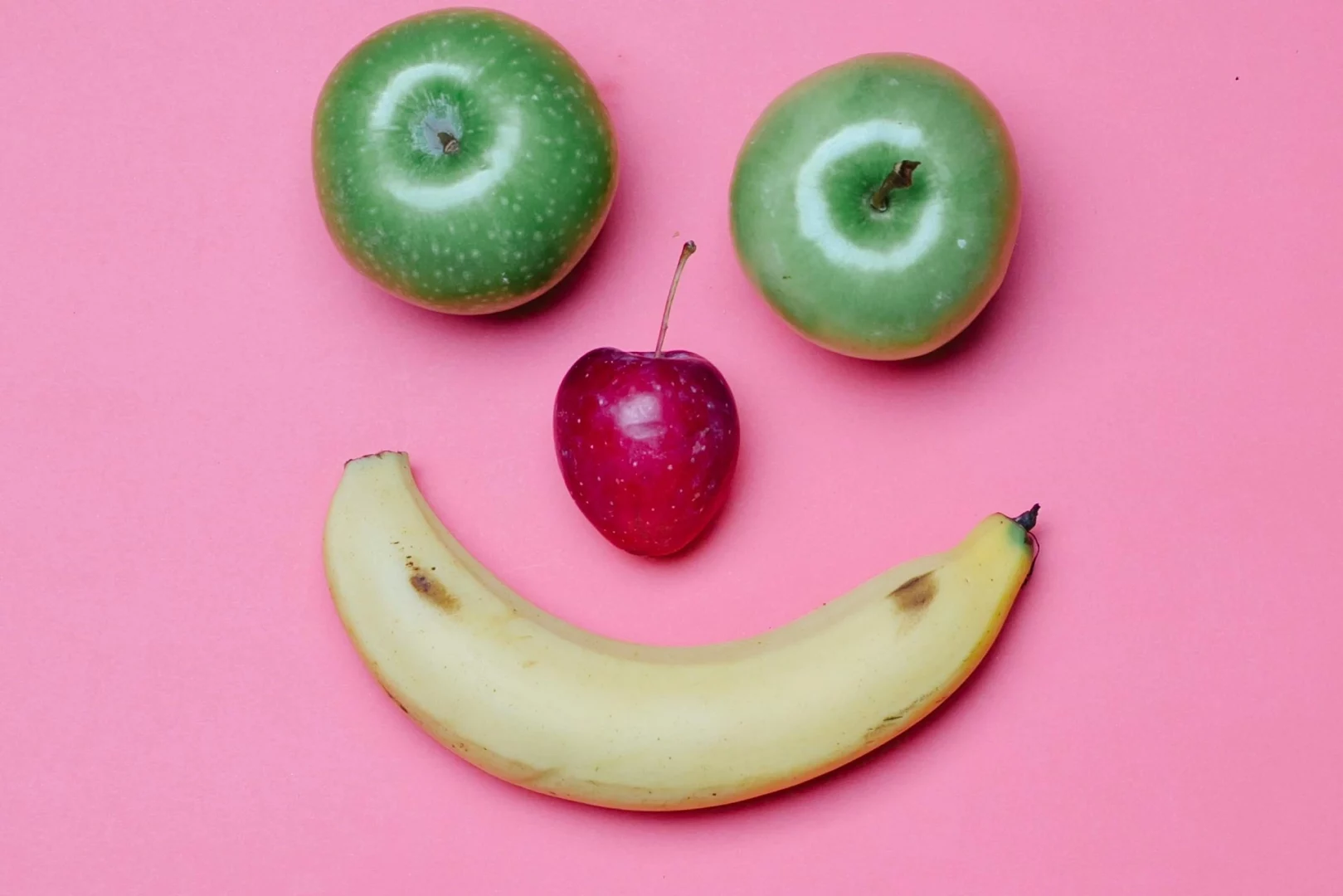Banane und Äpfel